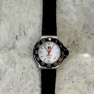 Tag Heuer Swiss Formula one design.